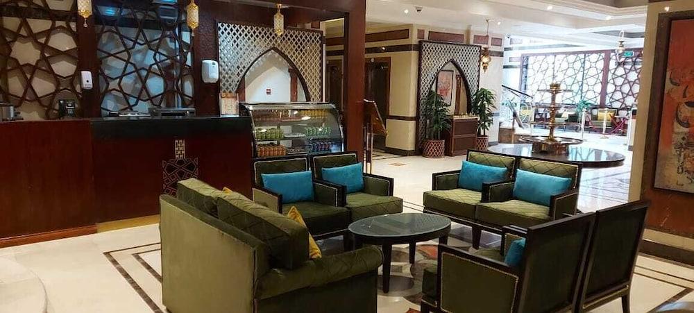 Hotel Rotana Al Mesk 3*